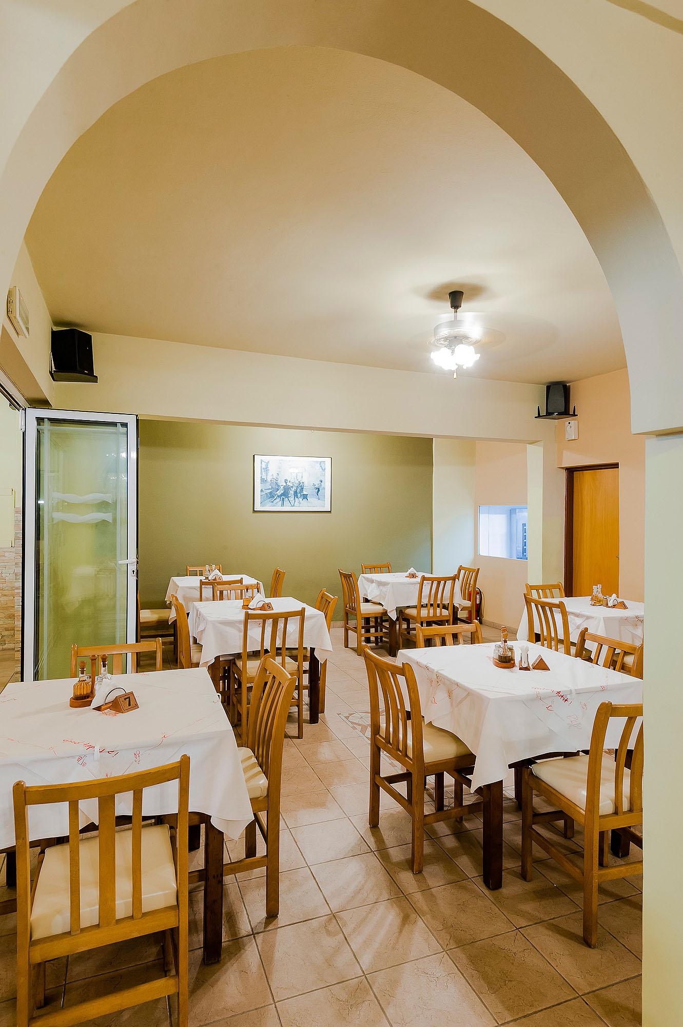 Hotel de apartamente Esmeralda Kremastí
