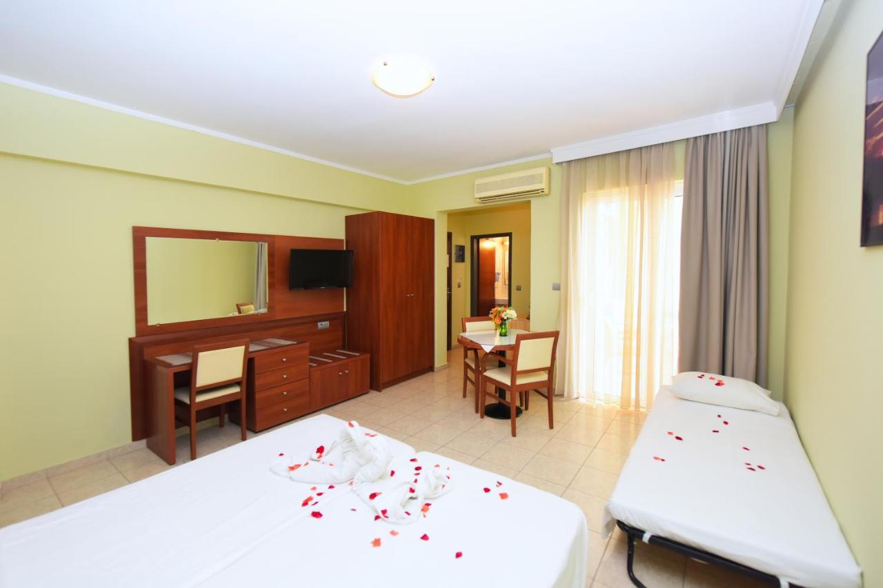 Aparthotel Esmeralda Kremastí