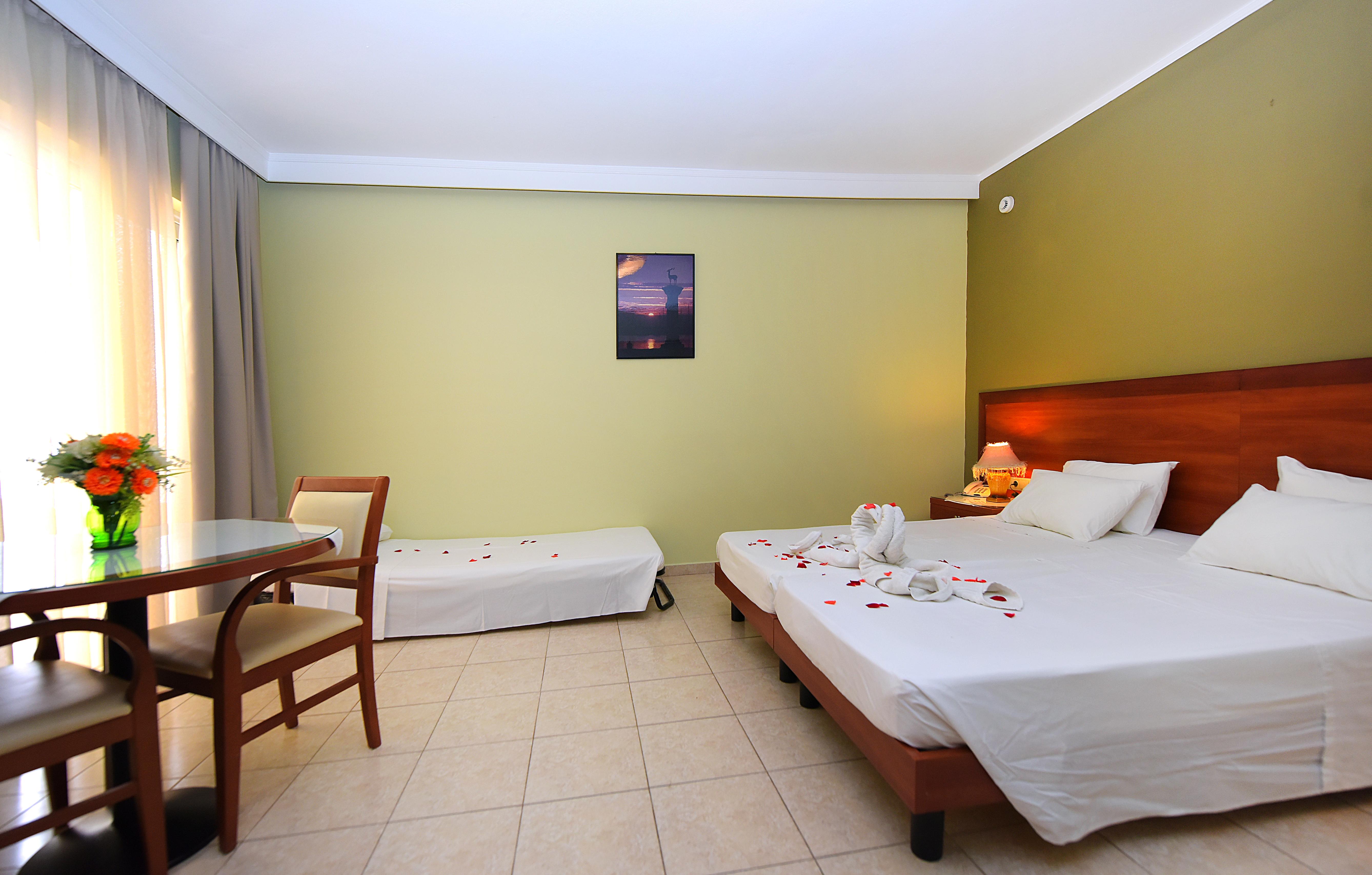 Esmeralda 3* Kremastí