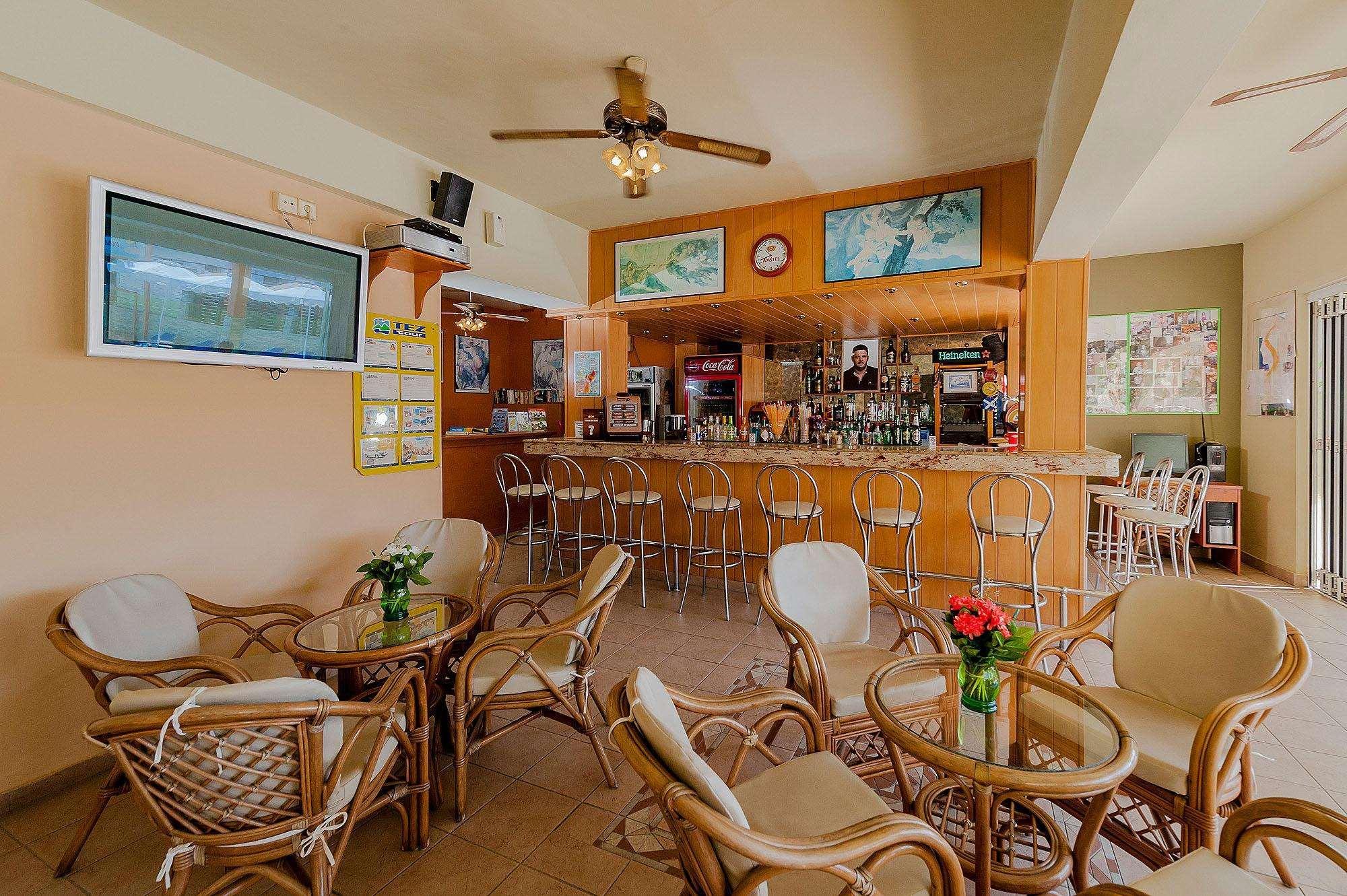 Esmeralda Aparthotel Kremastí